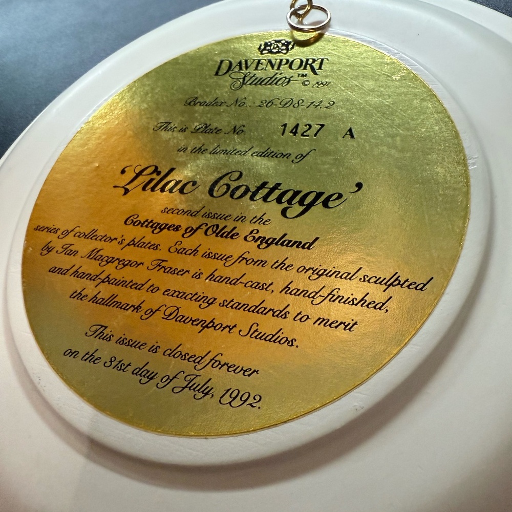 DAVENPORT STUDIOS “Lilac Cottage” Collector Plate #1427A - Picture 11 of 13